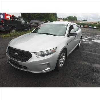 2016 Ford Taurus (Hartford, CT 06114)