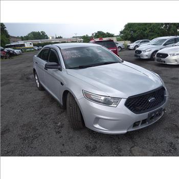 2016 Ford Taurus (Hartford, CT 06114)