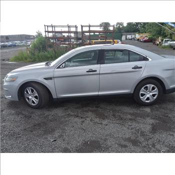 2016 Ford Taurus (Hartford, CT 06114)