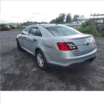 2016 Ford Taurus (Hartford, CT 06114)