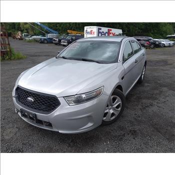 2016 Ford Taurus (Hartford, CT 06114)