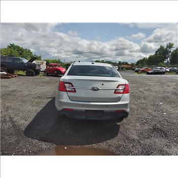 2016 Ford Taurus (Hartford, CT 06114)