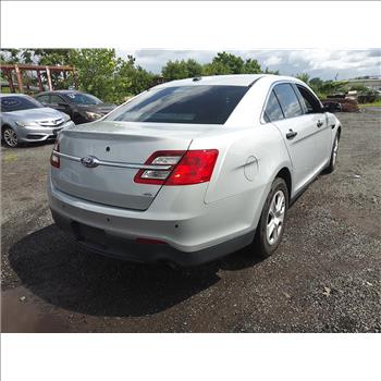 2016 Ford Taurus (Hartford, CT 06114)