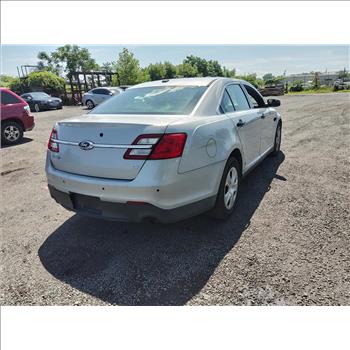 2016 Ford Taurus (Hartford, CT 06114)