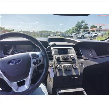 2016 Ford Taurus (Hartford, CT 06114)
