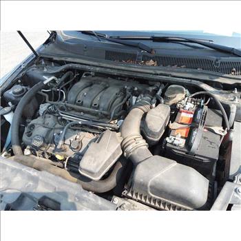 2016 Ford Taurus (Hartford, CT 06114)