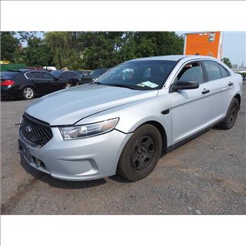 2016 Ford Taurus (Hartford, CT 06114)