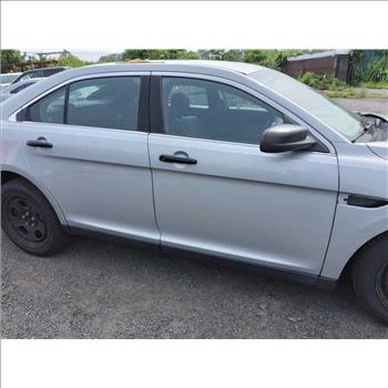 2016 Ford Taurus (Hartford, CT 06114)