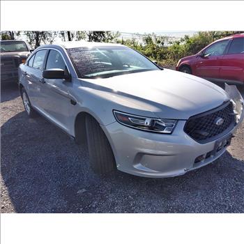 2016 Ford Taurus (Hartford, CT 06114)