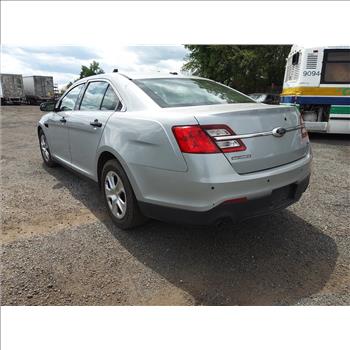 2016 Ford Taurus (Hartford, CT 06114)