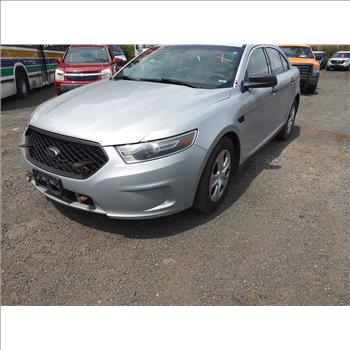 2016 Ford Taurus (Hartford, CT 06114)
