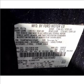 2016 Ford Taurus (Staten Island, NY 10309)