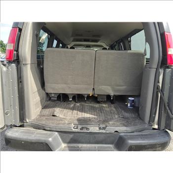 2016 GMC Savana (Hartford, CT 06114)