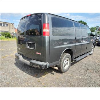 2016 GMC Savana (Hartford, CT 06114)