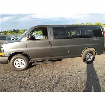 2016 GMC Savana (Hartford, CT 06114)