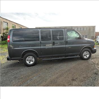 2016 GMC Savana (Hartford, CT 06114)