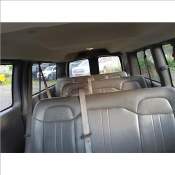 2016 GMC Savana (Hartford, CT 06114)