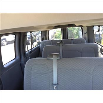 2016 GMC Savana (Hartford, CT 06114)