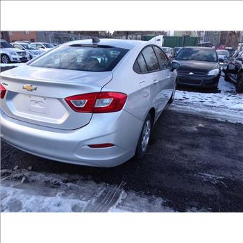 2017 Chevrolet Cruze (Hartford, CT 06114)