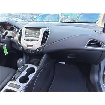 2017 Chevrolet Cruze (Hartford, CT 06114)