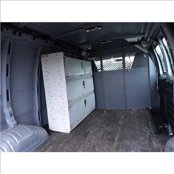 2017 Chevrolet Express (Hartford, CT 06114)