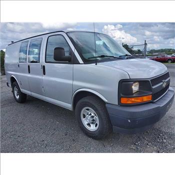 2017 Chevrolet Express (Hartford, CT 06114)