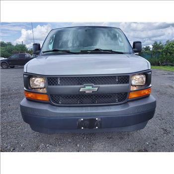 2017 Chevrolet Express (Hartford, CT 06114)