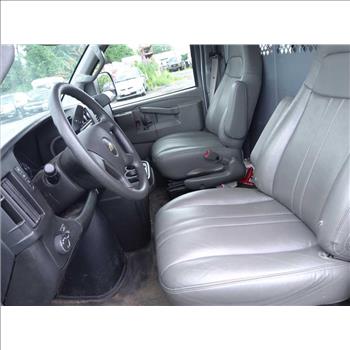 2017 Chevrolet Express (Hartford, CT 06114)