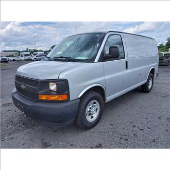 2017 Chevrolet Express (Hartford, CT 06114)