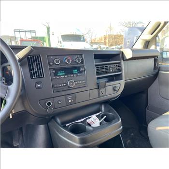 2017 Chevrolet Express (Hartford, CT 06114)