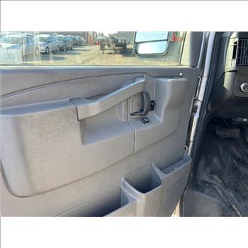 2017 Chevrolet Express (Hartford, CT 06114)