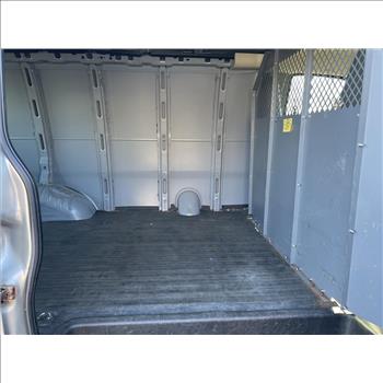 2017 Chevrolet Express (Hartford, CT 06114)