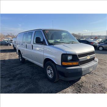 2017 Chevrolet Express (Hartford, CT 06114)