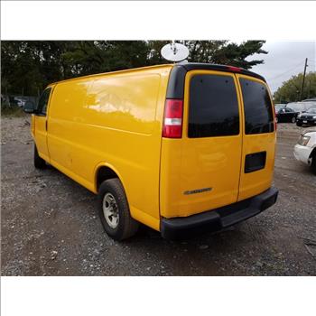 2017 Chevrolet Express (Staten Island, NY 10309)