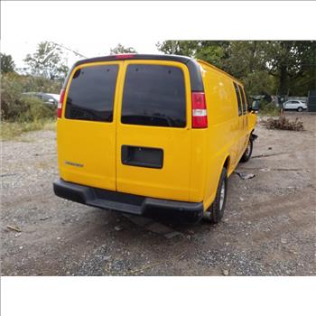 2017 Chevrolet Express (Staten Island, NY 10309)
