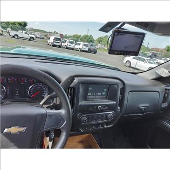 2017 Chevrolet Silverado (Hartford, CT 06114)
