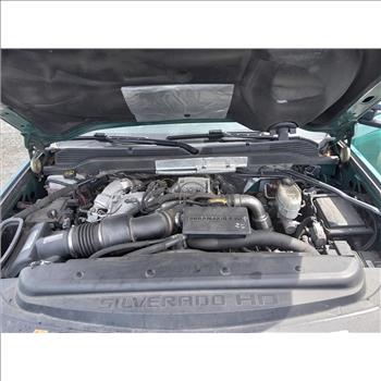 2017 Chevrolet Silverado (Hartford, CT 06114)