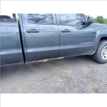 2017 Chevrolet Silverado (Hartford, CT 06114)