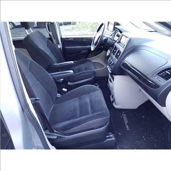 2017 Dodge Grand Caravan (Hartford, CT 06114)