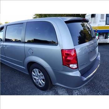 2017 Dodge Grand Caravan (Hartford, CT 06114)