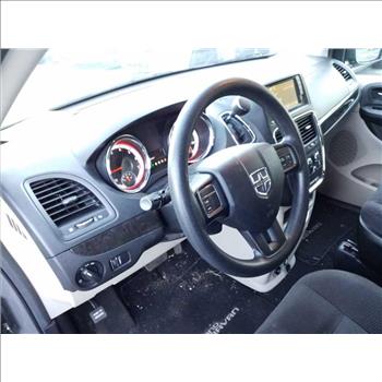 2017 Dodge Grand Caravan (Hartford, CT 06114)