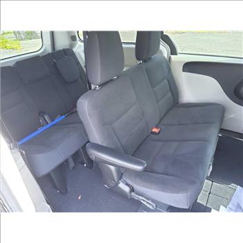 2017 Dodge Grand Caravan (Hartford, CT 06114)