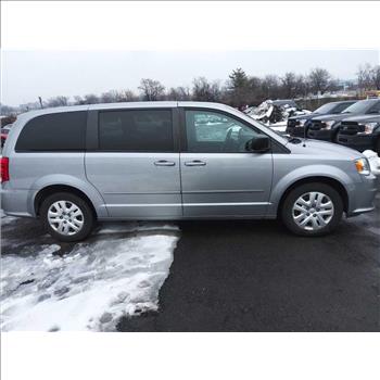 2017 Dodge Grand Caravan (Hartford, CT 06114)