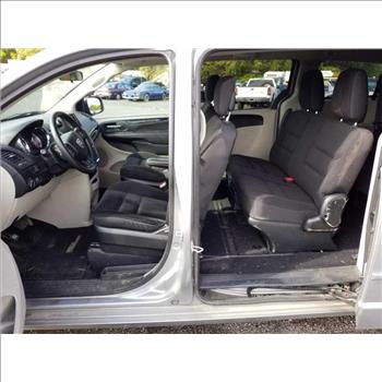 2017 Dodge Grand Caravan (Hartford, CT 06114)