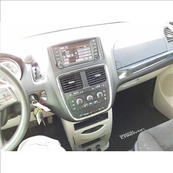 2017 Dodge Grand Caravan (Hartford, CT 06114)