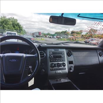 2017 Ford Expedition EL (Hartford, CT 06114)
