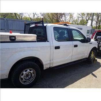 2017 Ford F150 (Staten Island, NY 10309)