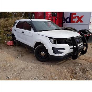 2017 Ford Interceptor (Staten Island, NY 10309)