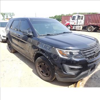 2017 Ford Police Interceptor (Staten Island, NY 10309)