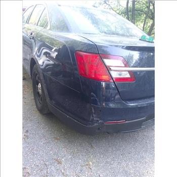 2017 Ford Taurus (Staten Island, NY 10309)